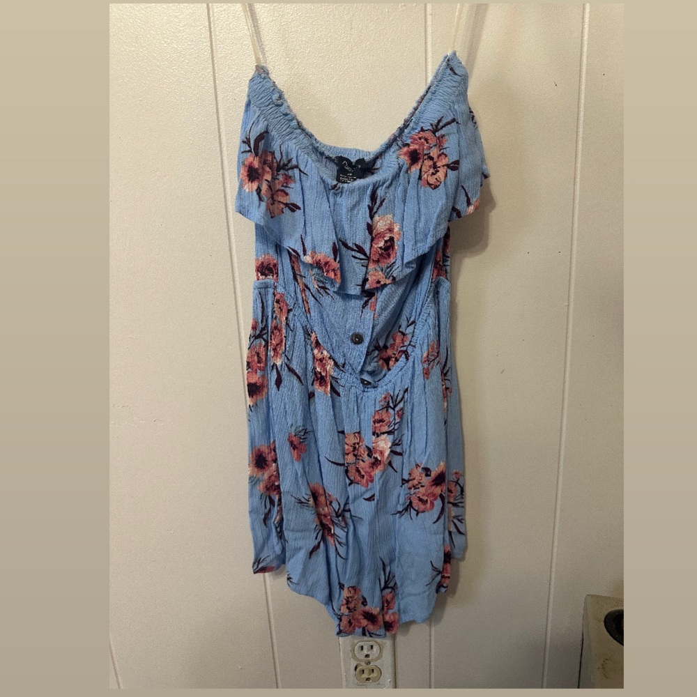 Rue21 blue floral strapless romper